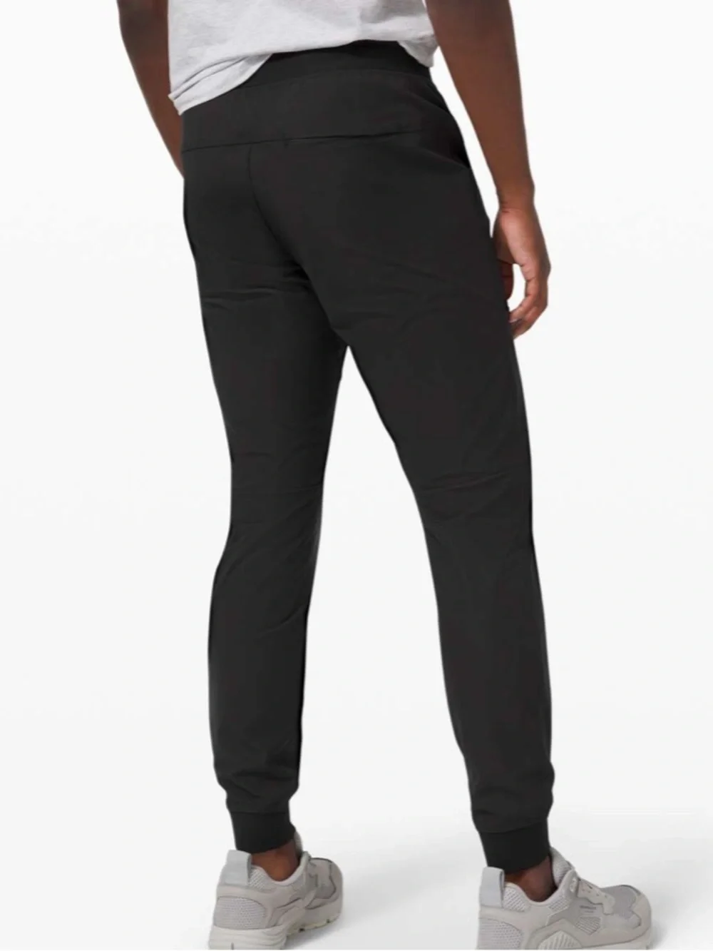 Lululemon ABC 30” Joggers in Black